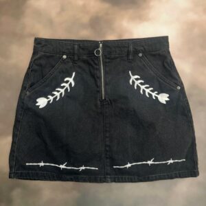 A-line zip down skirt